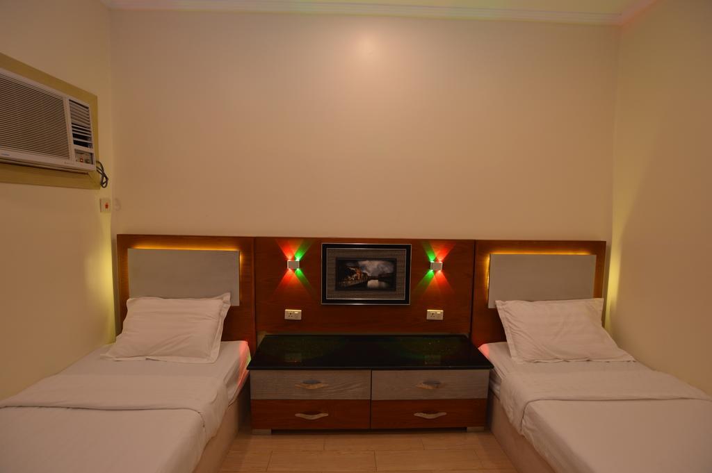 Al Ahmadi Plaza Resort Yanbu Ngoại thất bức ảnh