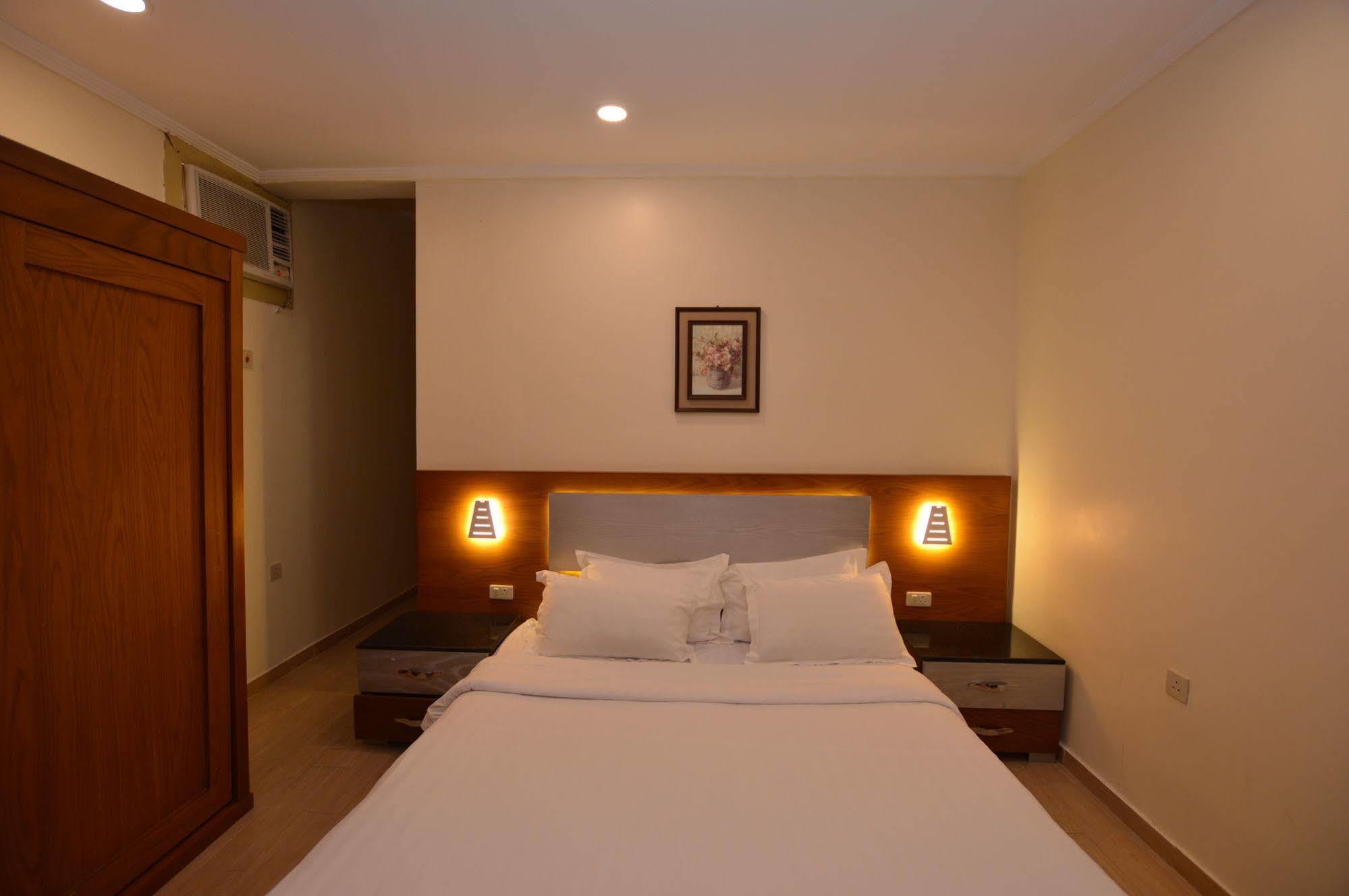 Al Ahmadi Plaza Resort Yanbu Ngoại thất bức ảnh