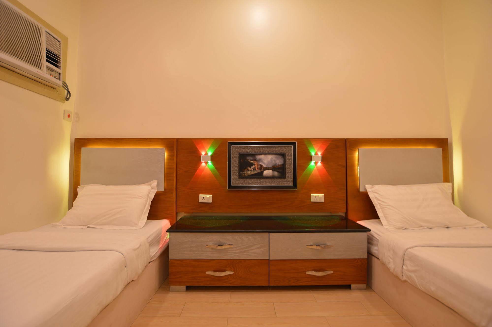 Al Ahmadi Plaza Resort Yanbu Ngoại thất bức ảnh